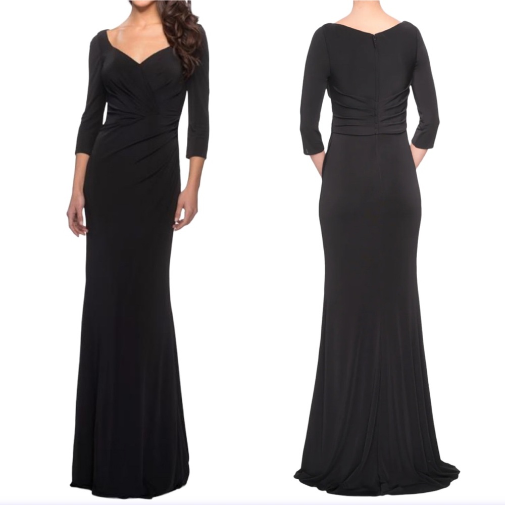 LA FEMME Sweetheart Neckline Long Sleeve Jersey Gown NEW Black Dress Size 12